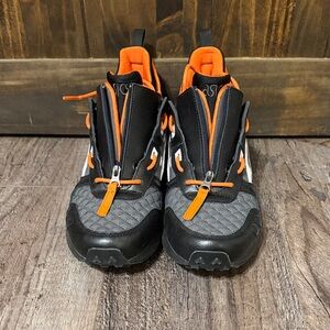 Asics Men's Shoes in Black and Orange